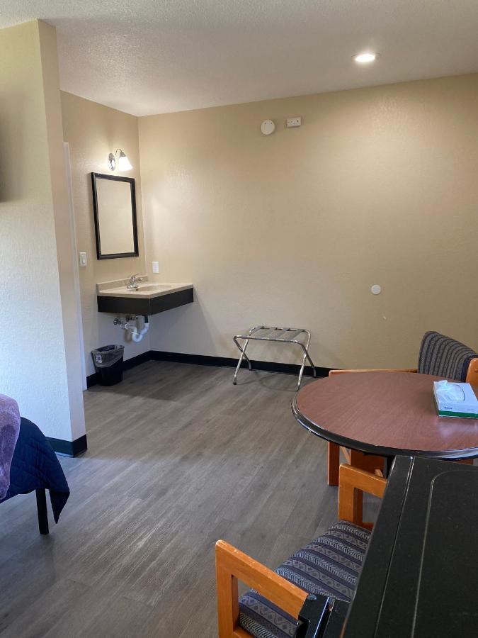 River Heights Motel Prescott Экстерьер фото
