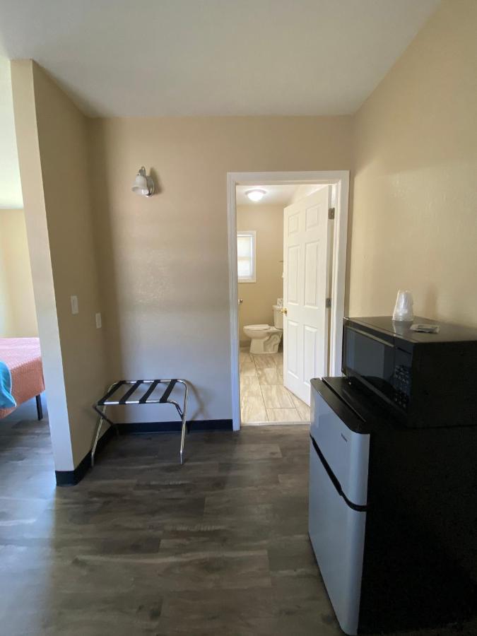 River Heights Motel Prescott Экстерьер фото