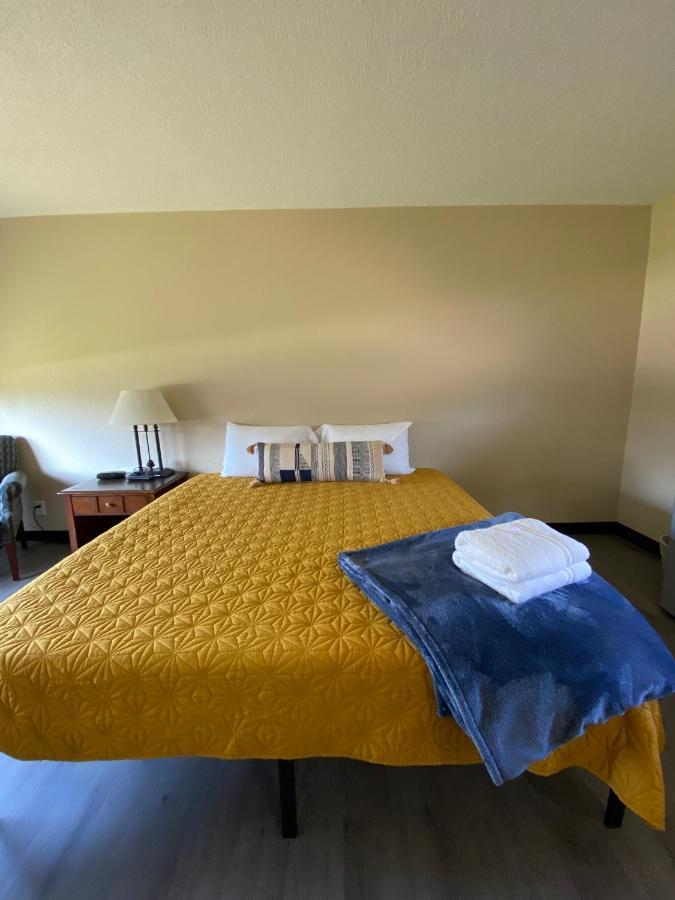 River Heights Motel Prescott Экстерьер фото